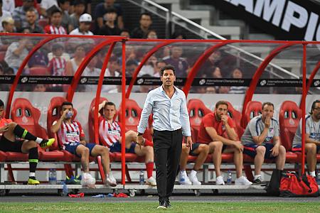 Coaches' average tenure duration: global analysis